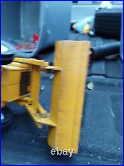 Ertl 1/16 International Harvester Tractor Loader Backhoe Great Condition