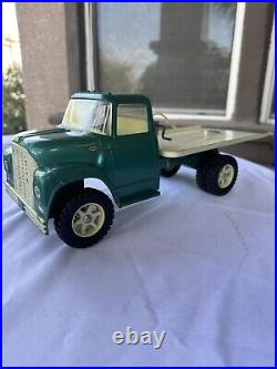 Ertl 1/16 International Loadstar 1600 Truck Tilt Flat Bed