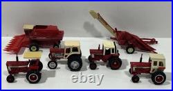 Ertl 1/64 International Harvester Tractor Lot 966 1066 1086 1466 1 PR Combine