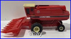 Ertl 1/64 International Harvester Tractor Lot 966 1066 1086 1466 1 PR Combine