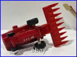Ertl 1/64 International Harvester Tractor Lot 966 1066 1086 1466 1 PR Combine
