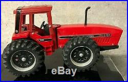 Ertl Case International Harvester 7488 1/16 Scale Tractor -5771