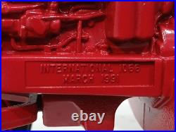 Ertl Custom International 1066 With Duals 1991 Black Stripe Special Edition