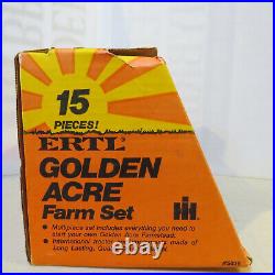 Ertl Golden Acre Farm Set IH 544, Equipment, Animals, 1/32 Deluxe Set IH462