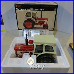 Ertl IH 1466 Tractor #18 Precision Series 14204-B