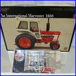 Ertl IH 1466 Tractor #18 Precision Series 14204-B