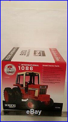 Ertl International 1086 1/16 diecast metal farm tractor replica collectible