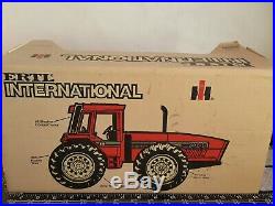 Ertl International 2+2 7488 1/16 diecast farm tractor replica collectible