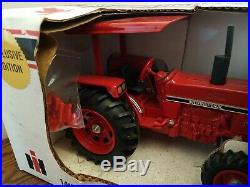 Ertl International 784 Tractor WithCanopy Exclusive Ontario Toy Show Edition 1999