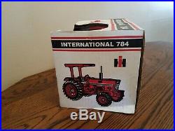 Ertl International 784 Tractor WithCanopy Exclusive Ontario Toy Show Edition 1999