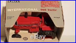 Ertl International 966 withblack stripe 1/16 diecast metal farm tractor replica