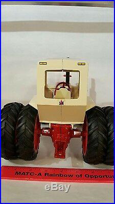 Ertl International Farmall 1456 Turbo withdauls 1/16 diecast farm tractor replica