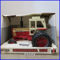 Ertl International Harvester 1456 Tractor #1Gold Demo 1/16 IH-4651-12DA-B2