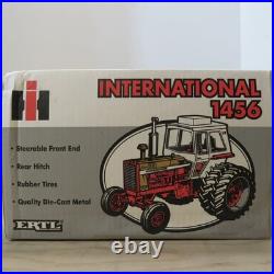 Ertl International Harvester 1456 Tractor #1Gold Demo 1/16 IH-4651-12DA-B2