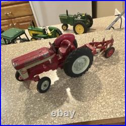 Ertl International Harvester Red Pressed Steel Diecast Farm Tractor