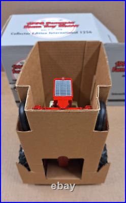 Ertl International IH 1256 Toy Farm Tractor 116 1998 Summer Farm Show NIB