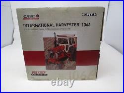 Ertl Prestige 1/16 Ih International Harvester 1066 Cab & Duals Farm Toy Tractor