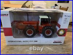 Ertl Prestige International Harvester 3388 National Farm Toy Museum 1/32 NIB