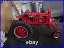 Ertl international harvester farmall red tractor