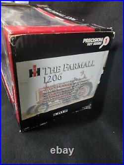 FARMALL 1206 TRACTOR PRECISION #1 Key Series 1/16th 2005