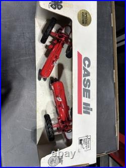 FARMALL Super M Super H TRACTORS 1/16 MIB IH Special Edition Farm Progress Show FARMALL Super M Super H TRACTORS 1/16 MIB IH Special Edition Farm Progress Show