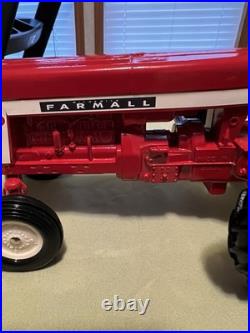 Farmall 560 WFE TOY FARMER 1978 ERTL 1/16 TRUE LIMITED EDITION RARE 1 of 500