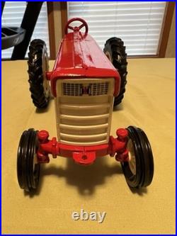 Farmall 560 WFE TOY FARMER 1978 ERTL 1/16 TRUE LIMITED EDITION RARE 1 of 500