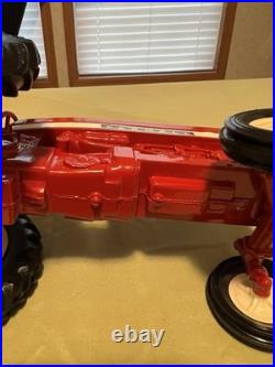 Farmall 560 WFE TOY FARMER 1978 ERTL 1/16 TRUE LIMITED EDITION RARE 1 of 500
