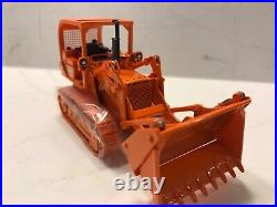 First Gear International Harvester IH 175 Crawler Loader & IH TD15 set Iowa DOT