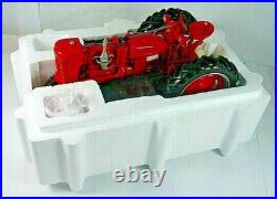Franklin Mint 112, International Harvester FarmAll Model H Tractor, B11YB33