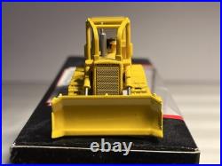 HO/187 Scale First Gear International Harvester TD-15 WithSweep Ropes & Blade