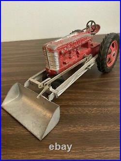 Hubley tractor with loader 1950's Kidde farm everything works vintage Toy T T5