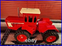 IH 4366 Turbo withduals 1/16 Diecast Tractor Replica Collectible by Scale Models