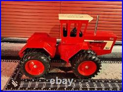 IH 4366 Turbo withduals 1/16 Diecast Tractor Replica Collectible by Scale Models