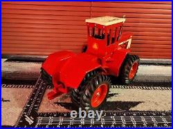 IH 4366 Turbo withduals 1/16 Diecast Tractor Replica Collectible by Scale Models