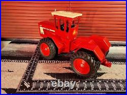 IH 4366 Turbo withduals 1/16 Diecast Tractor Replica Collectible by Scale Models