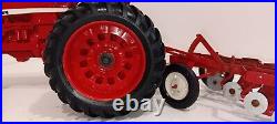 IH Farmall 706 Narrow Front WithTru Scale 4 Bottom Plow 1/16 Scale Excellent Cond