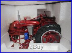 IH Farmall H with Mounted Planter Toy Tractor Precision Key #5 1/16 Scale