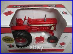 IH Farmall Model 806 Toy Tractor 2003 Ontario Toy Show 1/16 Scale, NIB