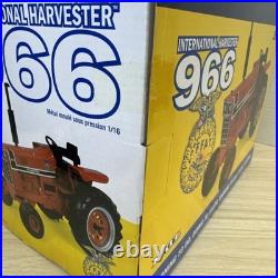 IH International Harvester 966 1/16 Die-Cast Tractor FFA Ertl NIB