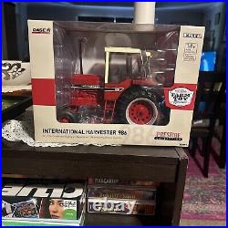 IH International Harvester 986 Cab Tractor, Farm Toy Museum, 1/16 ERTL