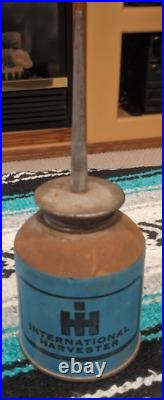 IH International Harvester Blue Metal Oiler Oil Can Tractor McCormick-Deering IH International Harvester Blue Metal Oiler Oil Can Tractor McCormick-Deering