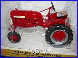 IH International Harvester Farmall 450 Cub Tractor 1/16 Spec Cast 0. Toy #ZJD1693