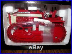IH International T340 Crawler Tractor 116 Ertl Toy 1997 Case DEALER CollectorEd