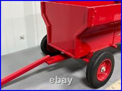 IH McCormick FARMALL Flare Box WAGON LARGE 18 Toy Tractor Die-Cast Heavy
