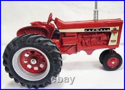 IH McCormick Farmall 806 Tractor 1991 Woodstock Ontario Toy 6th Show 116