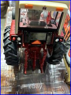 INTERNATIONAL 886 TRACTOR WF Cab 1/16th MIB 2018 Natl Farm Toy Show Lexi Window