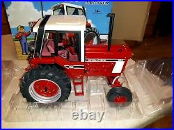 Ih 886 Tractor Toy Farmer Edition 1/16 Die-cast