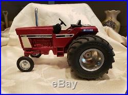 International 1586 Super Stock Pulling Tractor 116 Scale. Excellent Condition