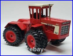 International 4366 Tractor 4wd Collector Ed Signed Joe Ertl / Scale Models 1/16